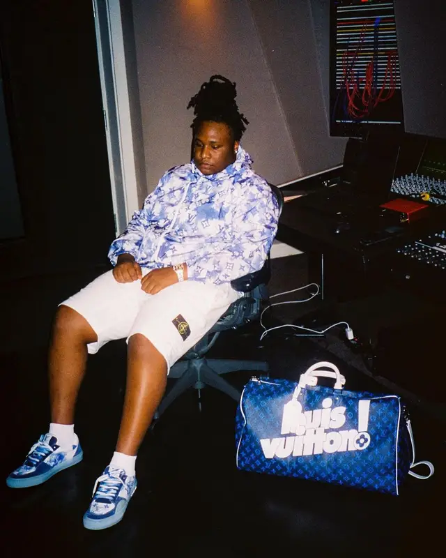 Tay Keith outfit in Louis Vuitton and Stone Island, 2021