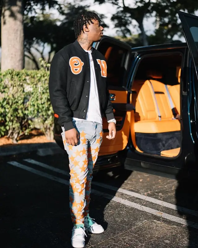 Fredo Bang outfit in Off-White, Amiri, and Chemist, 2022