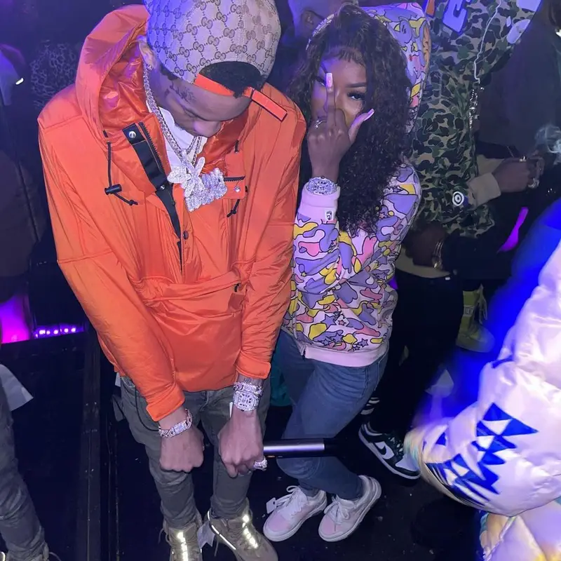 Stunna 4 Vegas outfit in Purple Brand, Gucci, and The North Face, 2022