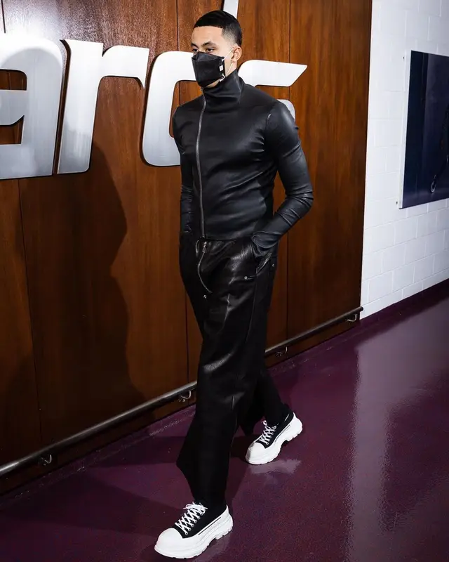 Kyle Kuzma outfit in Rick Owens, Alexander McQueen, and Henry Mask, 2022