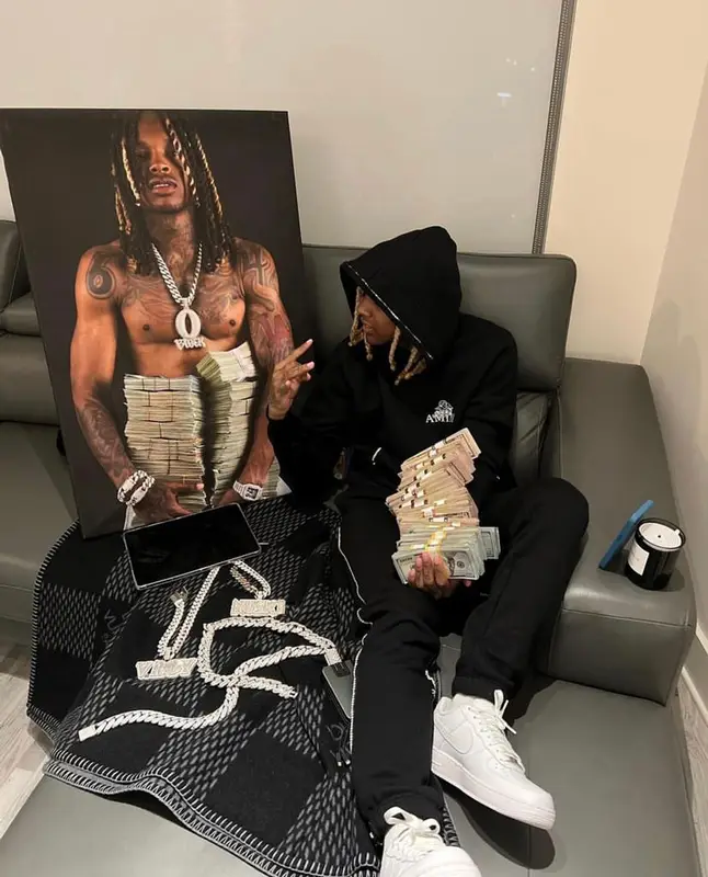 Lil Durk outfit in Amiri and Nike, 2022