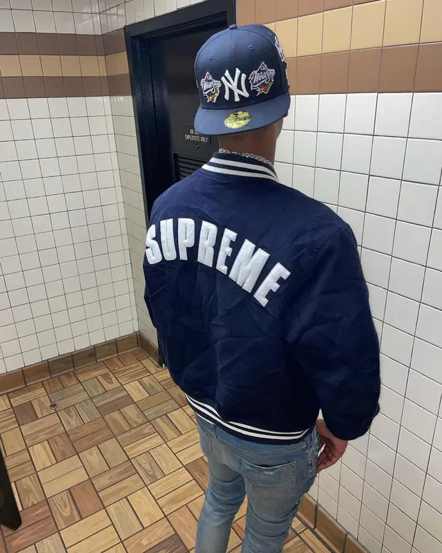 Big Scarr outfit in Supreme, New Era, and MLB, 2021
