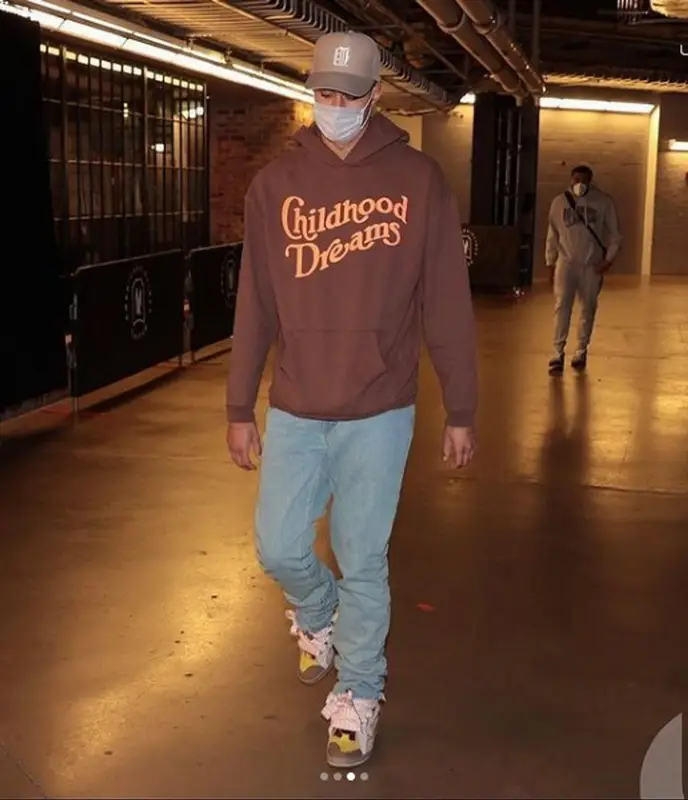 Kyle Kuzma outfit in Vale Forever, Lanvin, and Childhood Dreams, 2021