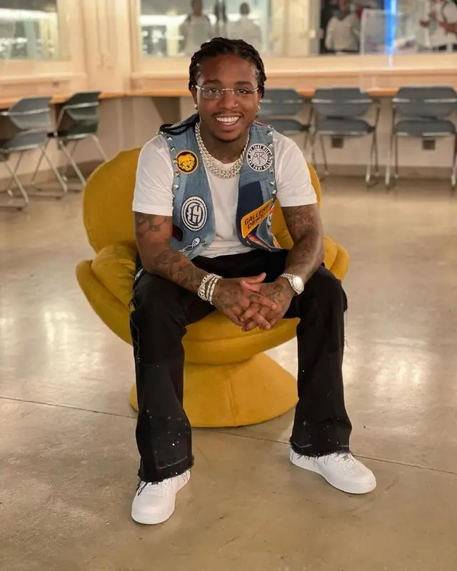 Jacquees outfit in Gallery Dept., Nike, and Cartier, 2022