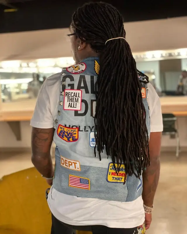Jacquees outfit in Gallery Dept., Nike, and Cartier, 2022
