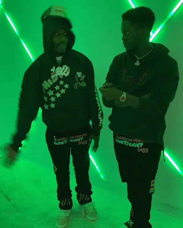 Sauce Walka outfit in Jordan and Shisty, 2021