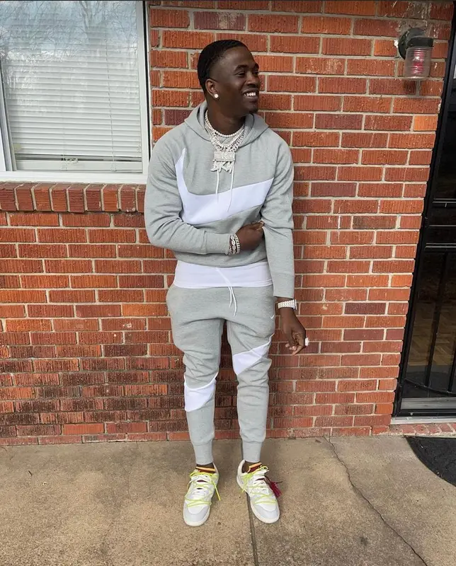 Bankroll Freddie outfit in Nike, 2022
