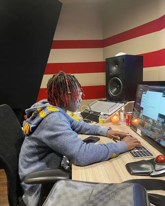 YNW BSlime outfit in Bape, Off-White, and Champion, 2022