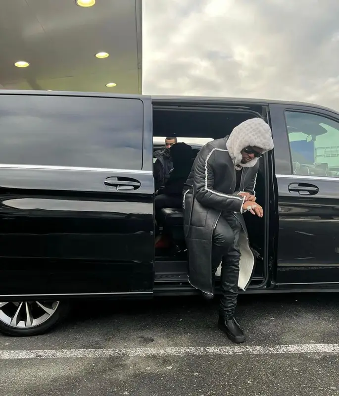 Gunna outfit in Rick Owens, Purple Brand, and Louis Vuitton, 2022