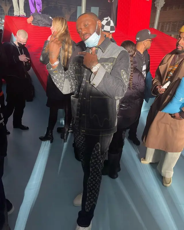 Headie One outfit in Louis Vuitton, 2022