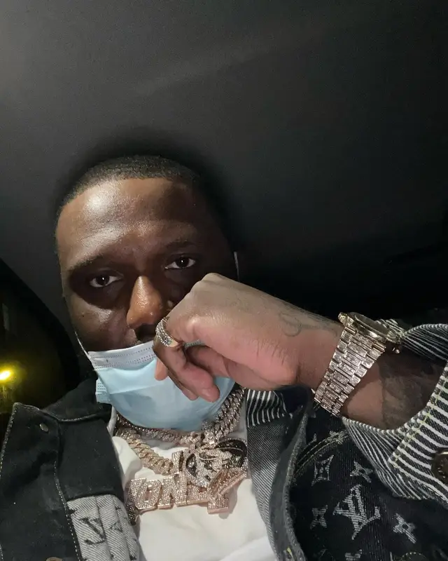 Headie One outfit in Louis Vuitton, 2022