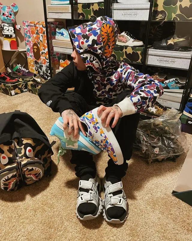 Lil Mosey outfit in Bape, Amiri, and Balenciaga, 2022