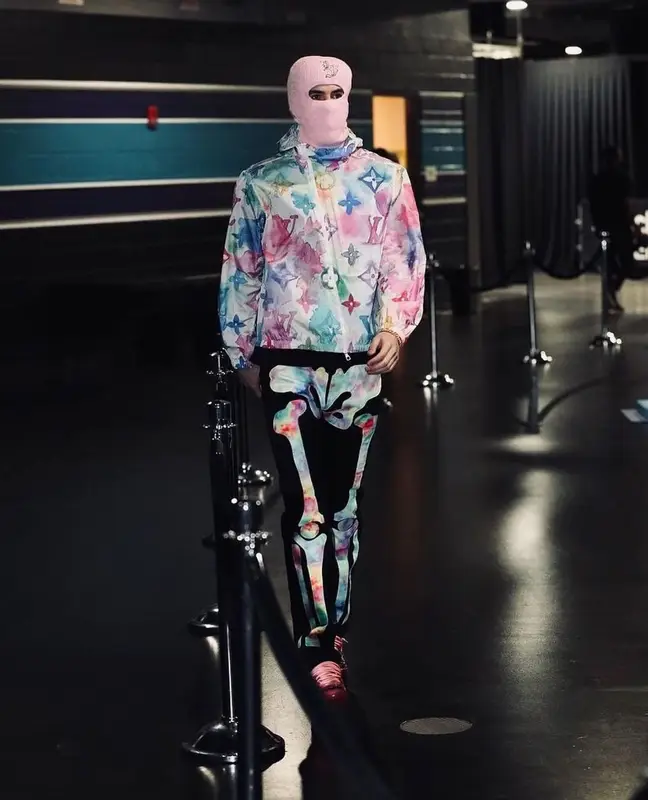LaMelo Ball outfit in Louis Vuitton and Mnml, 2022
