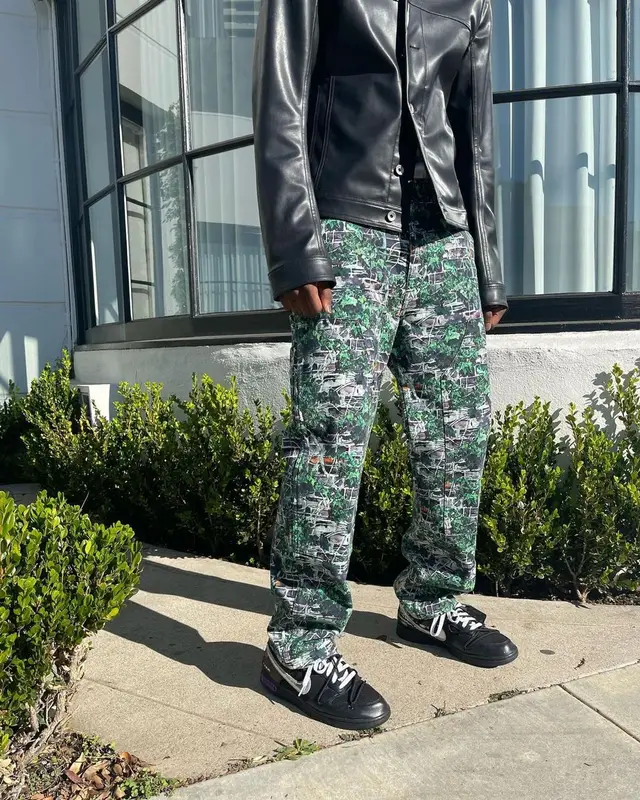 SSGKobe outfit in Rick Owens, Rhude, and Thierry Lasry, 2022