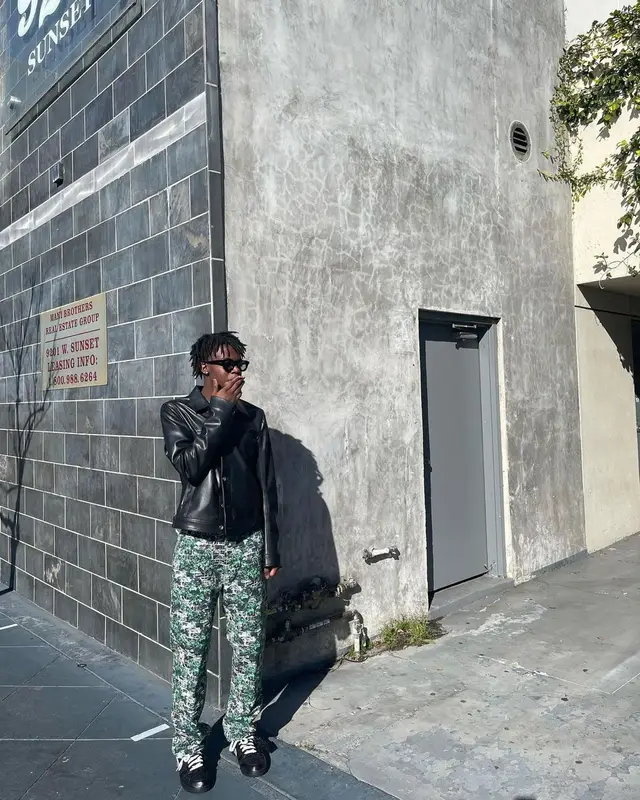 SSGKobe outfit in Rick Owens, Rhude, and Thierry Lasry, 2022