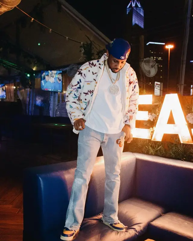 Fabolous outfit in John Elliott, Gallery Dept., and Nike, 2022
