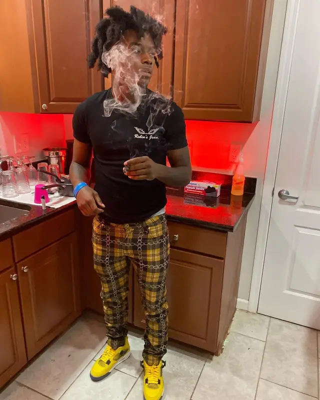 Jdot Breezy outfit in Robins Jeans and Jordan, 2021