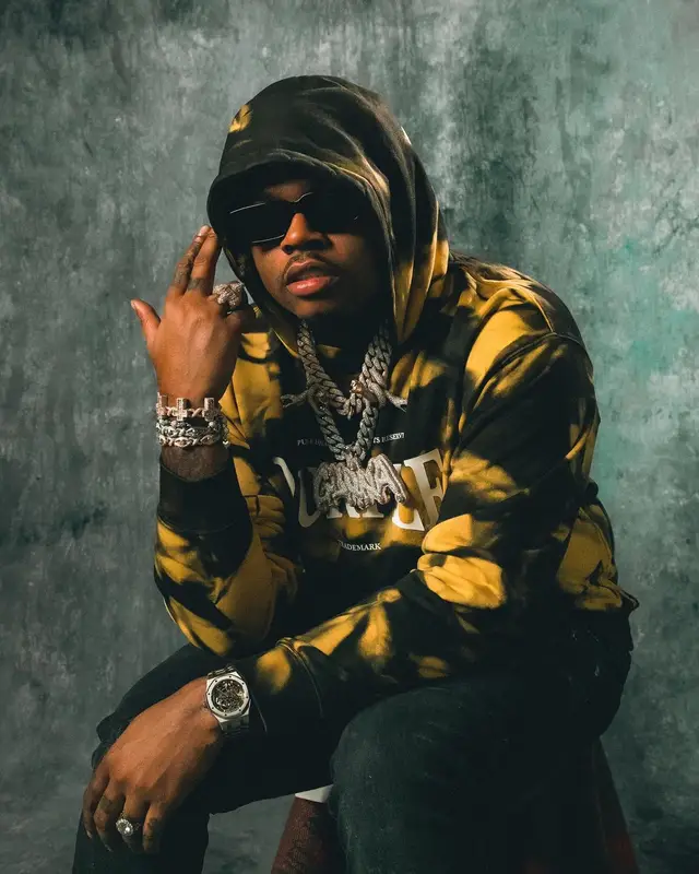 Gunna outfit in Purple Brand, 2022