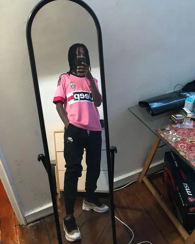 Yuzi outfit in Adidas, Nike, and Raf Simons, 2018