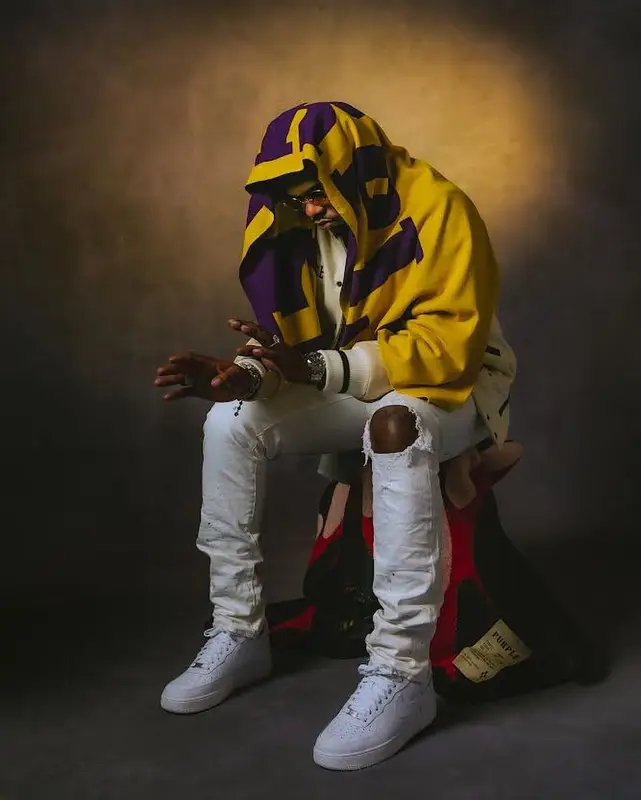 Gunna outfit in Nike and Purple Brand, 2022