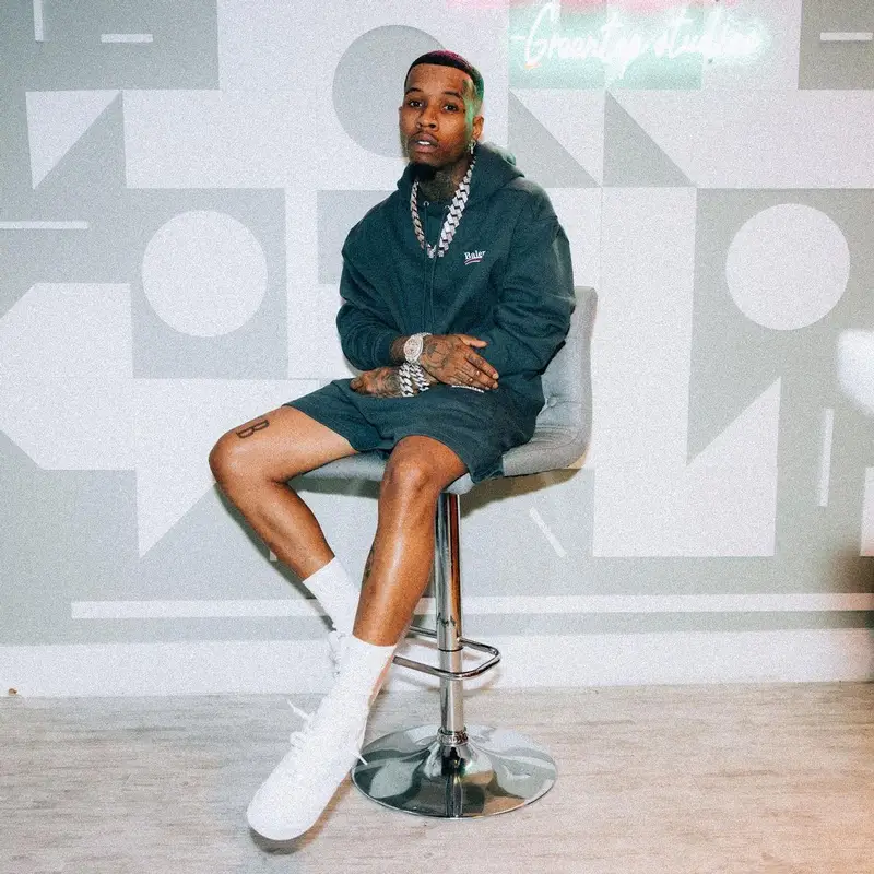 Tory Lanez outfit in Balenciaga and Nike, 2022