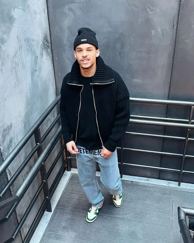 Leroy Sane outfit in Alexander McQueen, Vetements, and Supreme, 2022