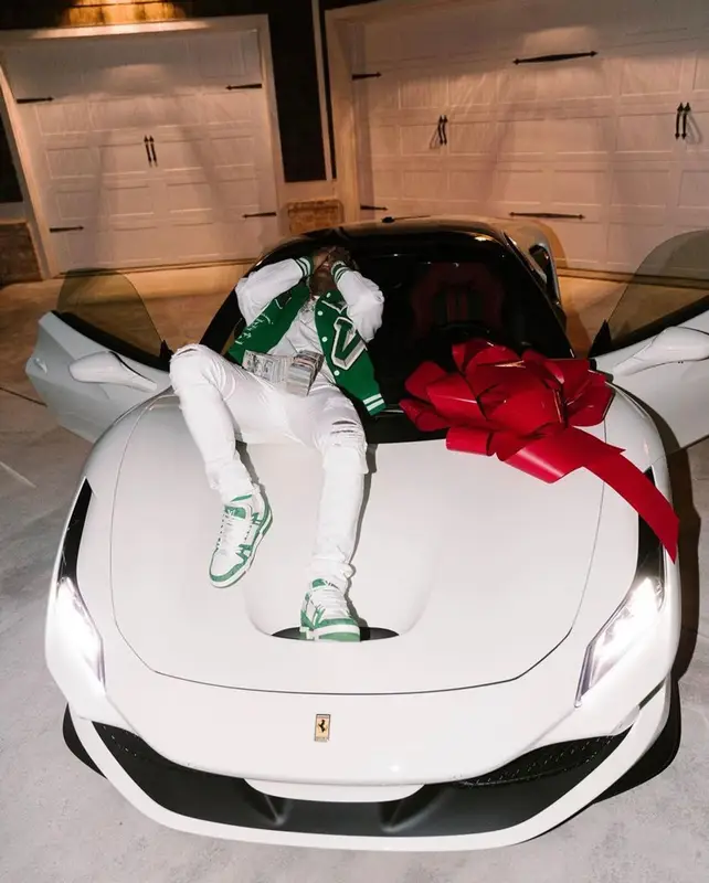 Lil Durk outfit in Louis Vuitton and Monfrere, 2022