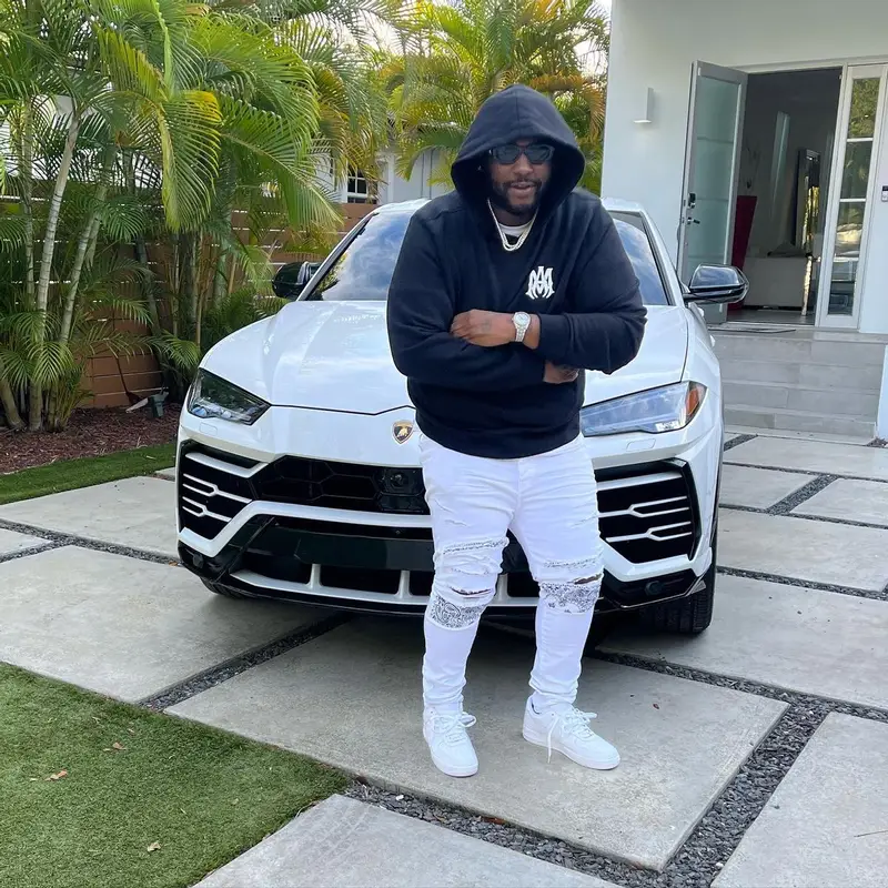 Peezy outfit in Amiri, Nike, and Versace, 2022