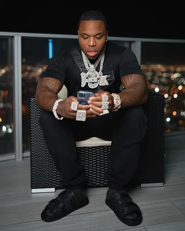 BandMan Kevo outfit in Fendi, 2022