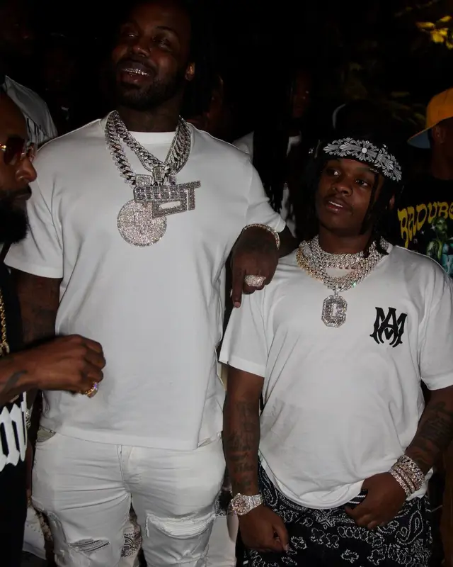 42 Dugg outfit in Amiri, Dior, and Chrome Hearts, 2022