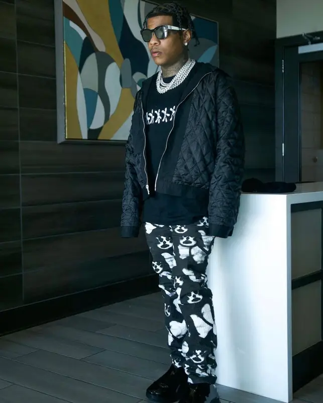 Rylo Rodriguez outfit in Givenchy, Louis Vuitton, and Chito, 2022