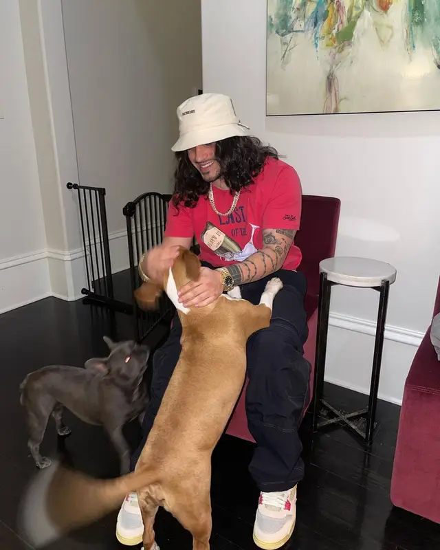 Russ outfit in Mc2 Saint Branch, Nike, and Jacquemus, 2022