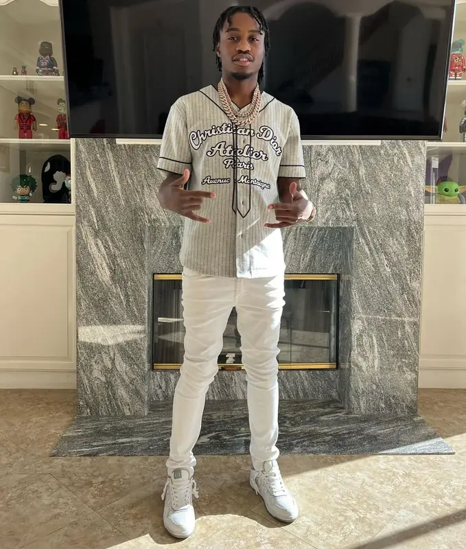 Lil Tjay outfit in Dior and Amiri, 2022