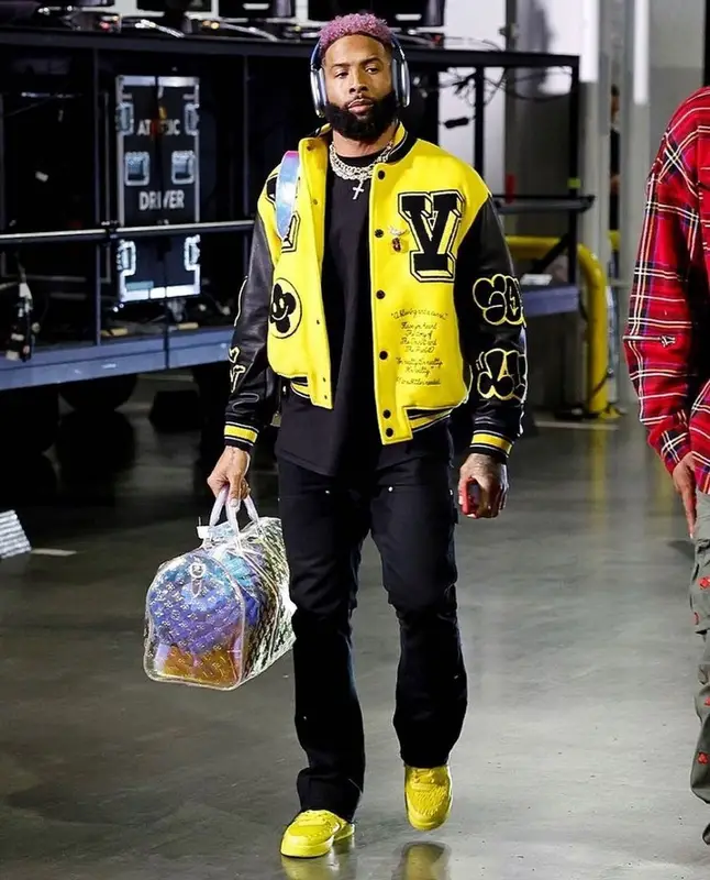 Odell Beckham Jr outfit in Louis Vuitton and Apple, 2022