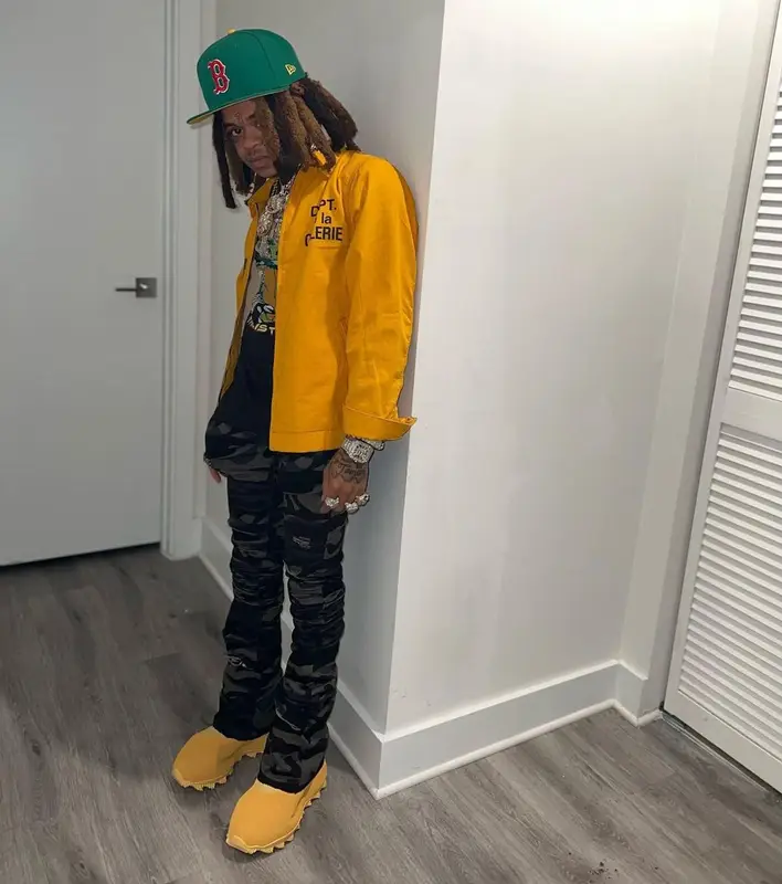 SpotemGottem outfit in Gallery Dept., Yeezy, and New Era, 2022