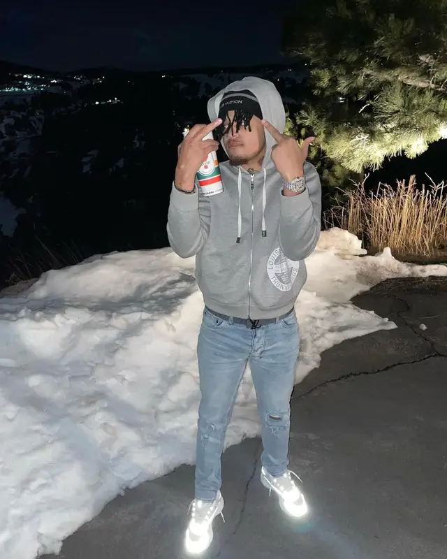 Summrs outfit in Ksubi, Dior, and Louis Vuitton, 2022