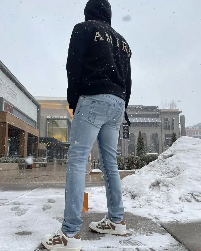 Summrs outfit in Amiri, Ksubi, and Louis Vuitton, 2022