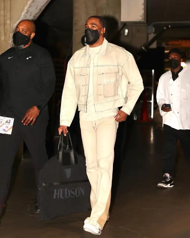 Mike Conley outfit in Hudson and Dior, 2022
