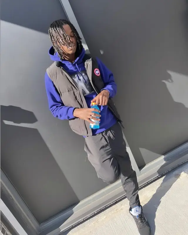 Melvoni outfit in Canada Goose, Supreme, and Nike, 2022