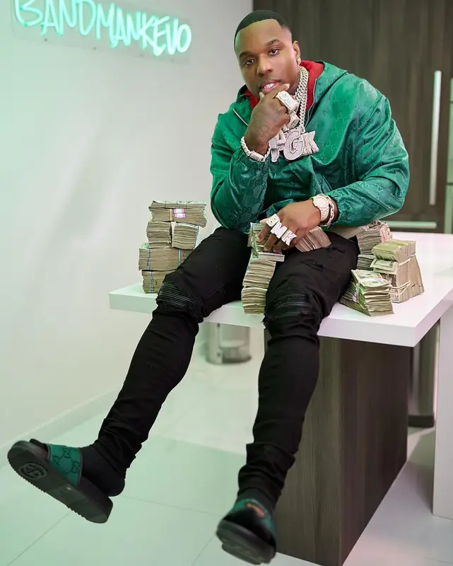 BandMan Kevo outfit in Gucci and Amiri, 2022