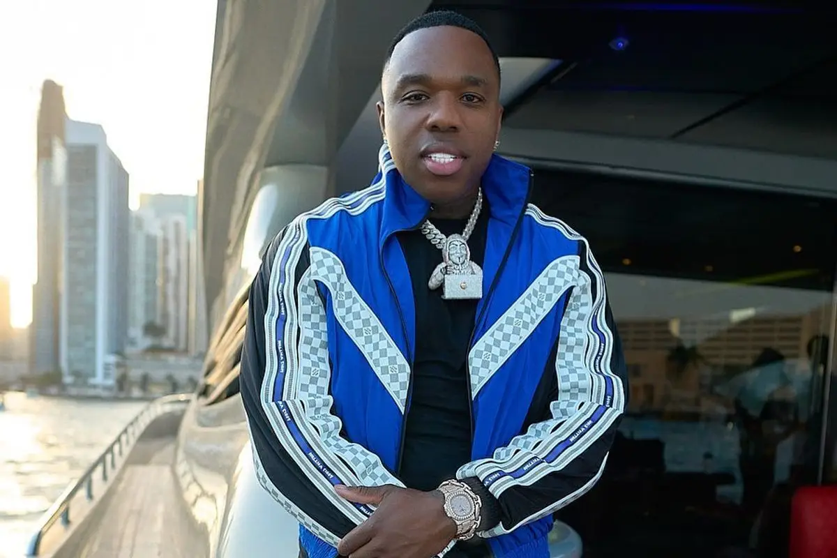 BandMan Kevo outfit in Louis Vuitton and Tom Ford, 2022