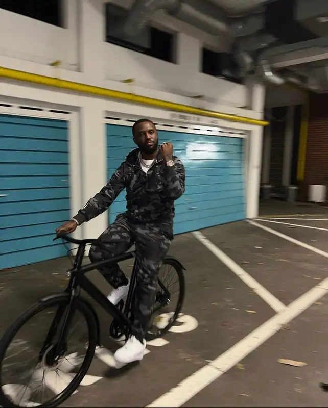 Headie One outfit in Bape, Nike, and Mastermind, 2022