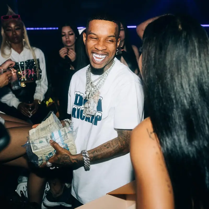 Tory Lanez outfit in Louis Vuitton, J Brand, and Jordan, 2022
