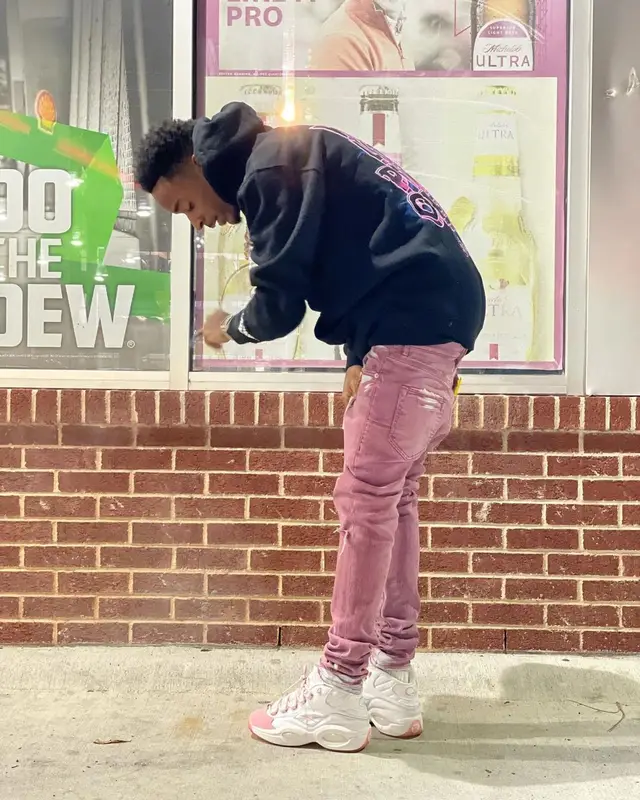 Snupe Bandz outfit in LA Dank Co, Purple Brand, and Reebok, 2021