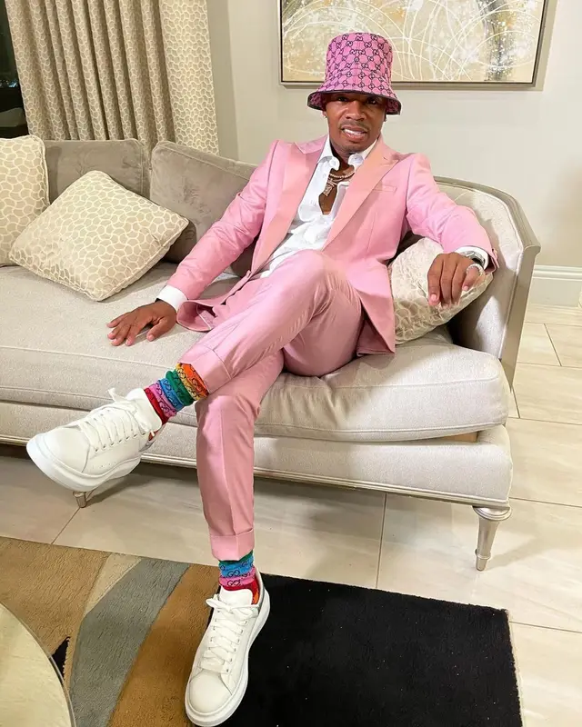 Plies outfit in Dolce & Gabbana, Versace, and Gucci, 2021