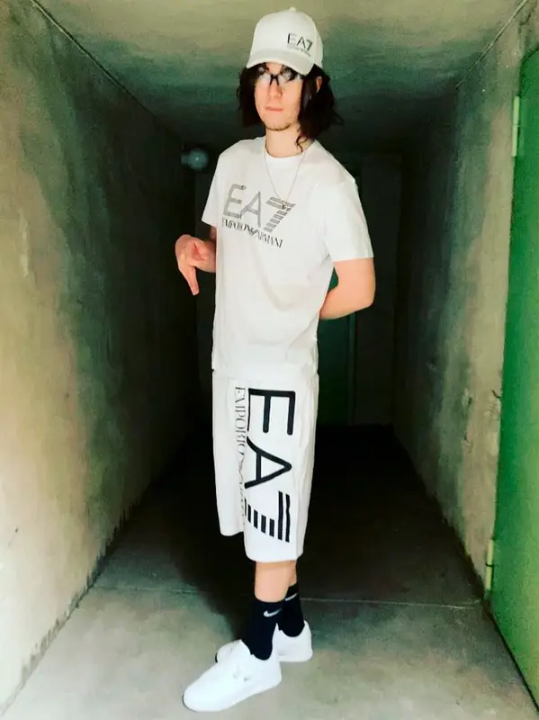 Bladee outfit in Reebok, Emporio Armani, and Nike, 2021