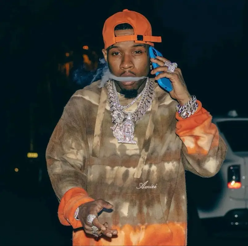 Tory Lanez outfit in Amiri, Balmain, and Nike, 2022