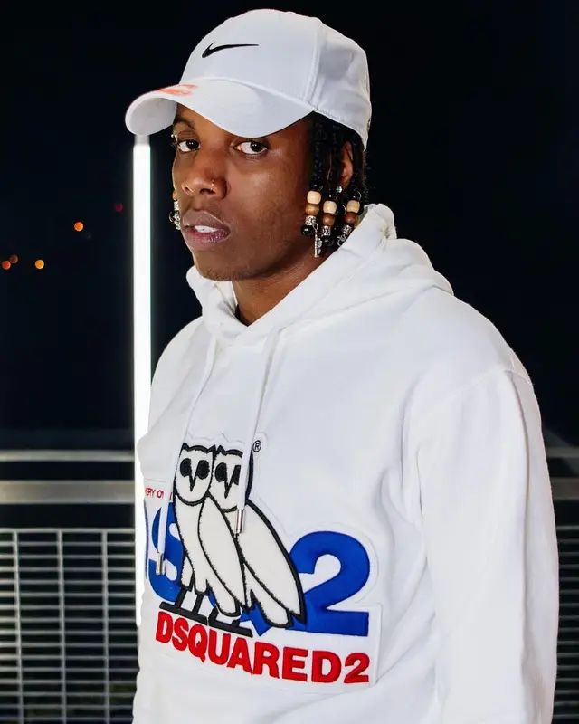 Roy Woods outfit in Dsquared2, Nike, and Drake Merch, 2020