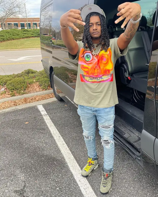FCG Heem outfit in Supreme, Amiri, and New Era, 2021