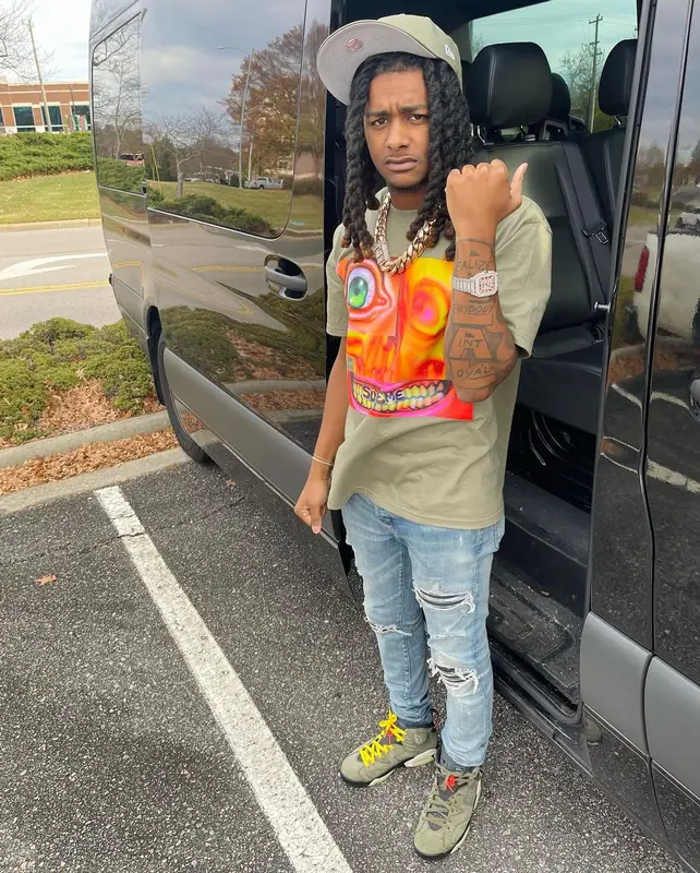 FCG Heem outfit in Supreme, Amiri, and New Era, 2021